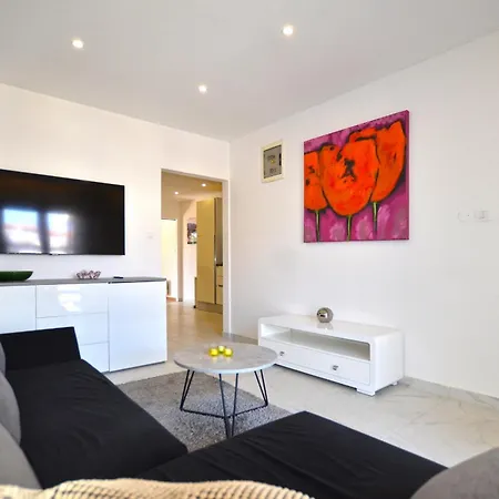 White Nest - Stylish & Cozy Lägenhet Rovinj